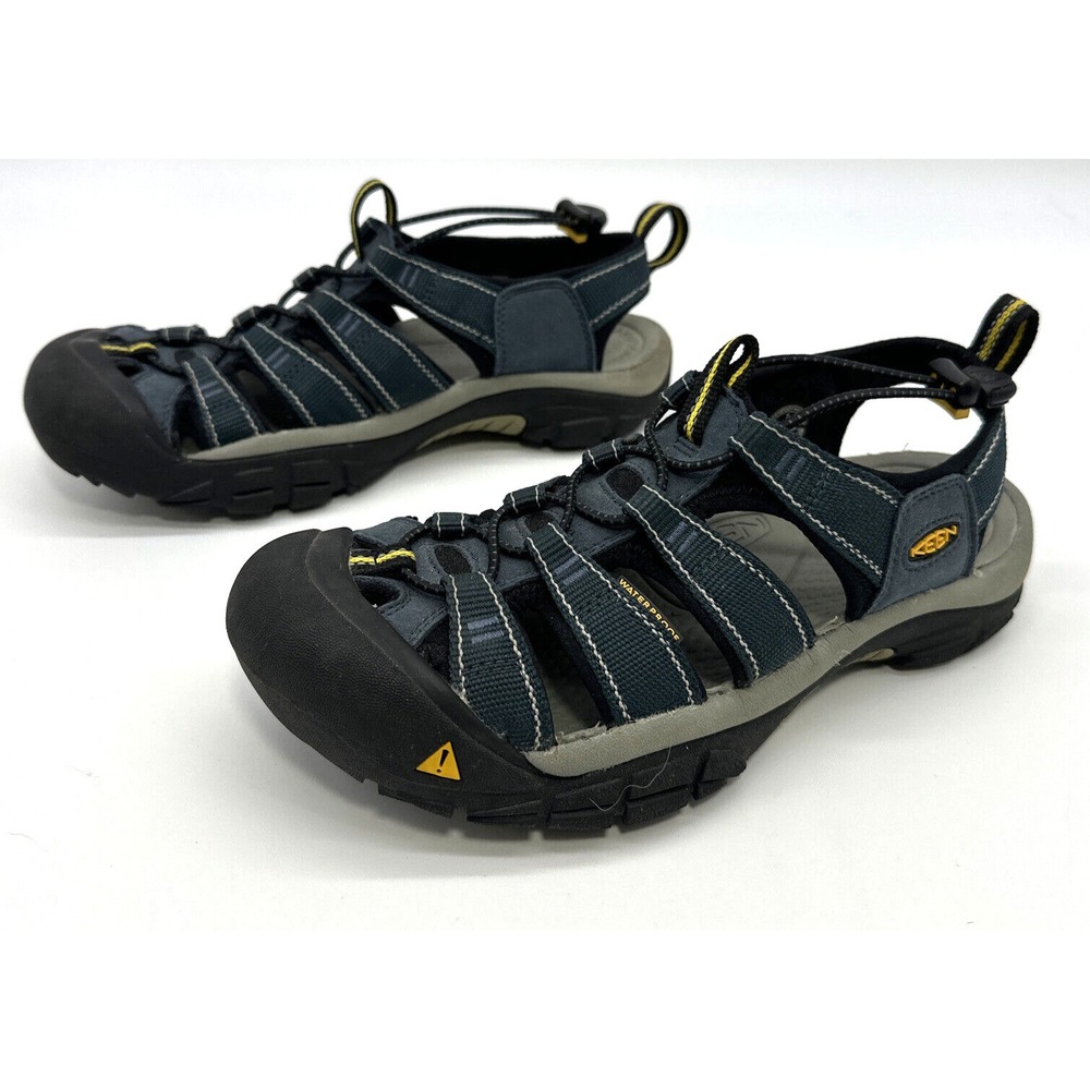 KEEN Newport H2 Mens Size 7 Closed Toe Water Sandals